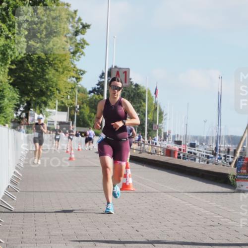17.08.2025 - KN Förde Triathlon 2025 KatJ http://msf.ph/oto/8587046 17.08.2025 10:12:08 Laufen 116 meine-sportfotos.de