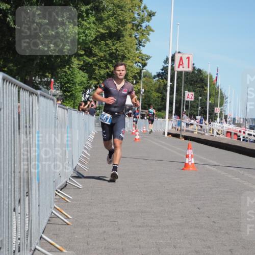 17.08.2025 - KN Förde Triathlon 2025 KatJ http://msf.ph/oto/8587205 17.08.2025 13:29:59 Laufen 411, 416, 467 meine-sportfotos.de