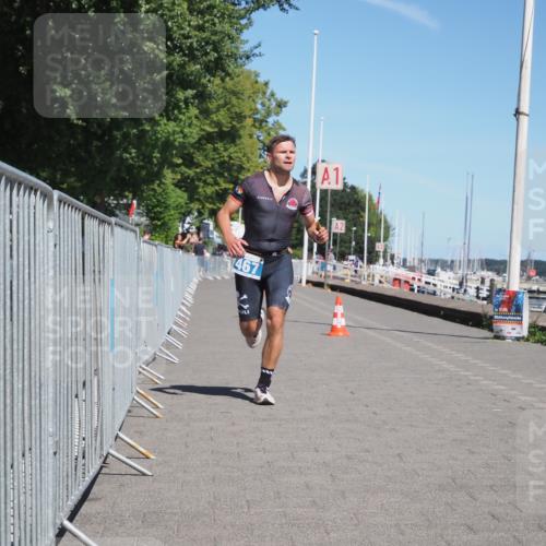 17.08.2025 - KN Förde Triathlon 2025 KatJ http://msf.ph/oto/8587252 17.08.2025 13:30:01 Laufen 411, 467 meine-sportfotos.de