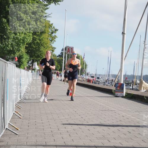 17.08.2025 - KN Förde Triathlon 2025 KatJ http://msf.ph/oto/8587335 17.08.2025 10:12:37 Laufen 126, 147, 148, 158 meine-sportfotos.de