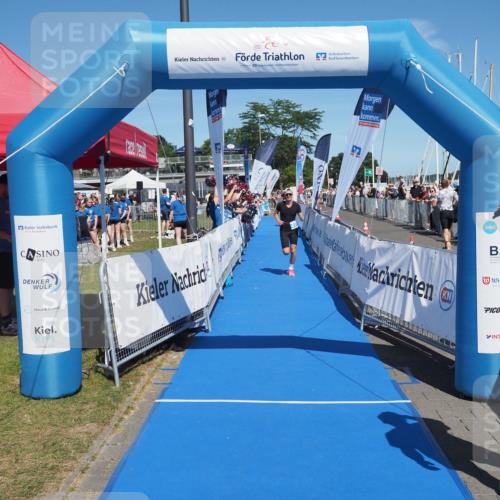 17.08.2025 - KN Förde Triathlon 2025 MichiJ http://msf.ph/oto/8587369 17.08.2025 13:41:53 Laufen 417 meine-sportfotos.de