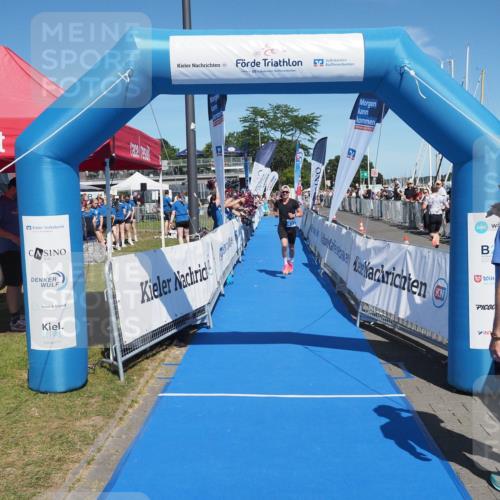 17.08.2025 - KN Förde Triathlon 2025 MichiJ http://msf.ph/oto/8587373 17.08.2025 13:41:54 Laufen 417 meine-sportfotos.de