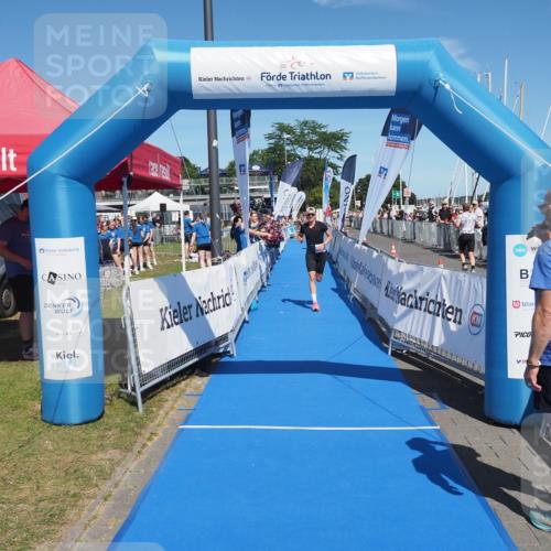 17.08.2025 - KN Förde Triathlon 2025 MichiJ http://msf.ph/oto/8587377 17.08.2025 13:41:54 Laufen 417 meine-sportfotos.de