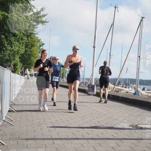 17.08.2025 - KN Förde Triathlon 2025 KatJ http://msf.ph/oto/8587381 17.08.2025 10:12:39 Laufen 126, 148, 158 meine-sportfotos.de