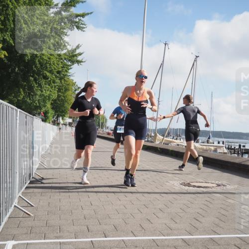 17.08.2025 - KN Förde Triathlon 2025 KatJ http://msf.ph/oto/8587401 17.08.2025 10:12:40 Laufen 126, 148, 158 meine-sportfotos.de