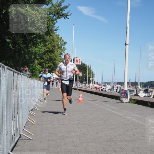 17.08.2025 - KN Förde Triathlon 2025 KatJ http://msf.ph/oto/8587428 17.08.2025 13:30:33 Laufen 404, 460, 461 meine-sportfotos.de