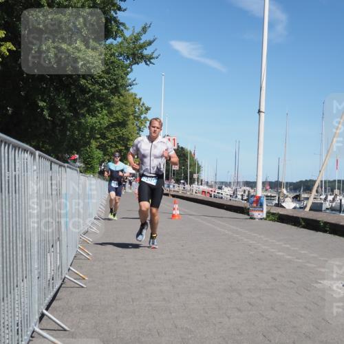 17.08.2025 - KN Förde Triathlon 2025 KatJ http://msf.ph/oto/8587446 17.08.2025 13:30:34 Laufen 404, 460, 461 meine-sportfotos.de