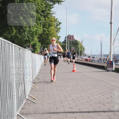 17.08.2025 - KN Förde Triathlon 2025 KatJ http://msf.ph/oto/8587461 17.08.2025 10:12:56 Laufen 153, 168 meine-sportfotos.de