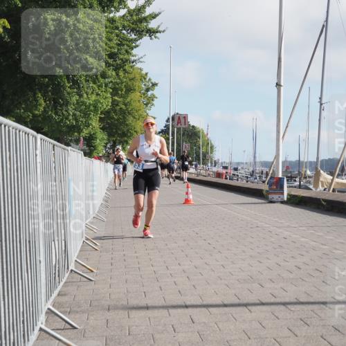 17.08.2025 - KN Förde Triathlon 2025 KatJ http://msf.ph/oto/8587464 17.08.2025 10:12:56 Laufen 153, 168 meine-sportfotos.de