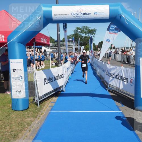 17.08.2025 - KN Förde Triathlon 2025 MichiJ http://msf.ph/oto/8587503 17.08.2025 13:42:04 Laufen 398 meine-sportfotos.de