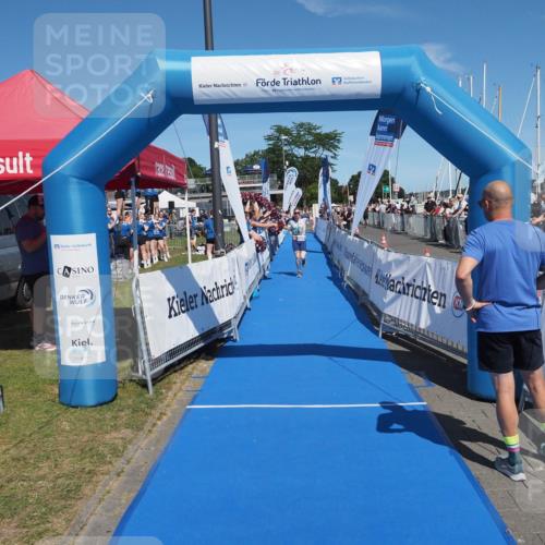 17.08.2025 - KN Förde Triathlon 2025 MichiJ http://msf.ph/oto/8587524 17.08.2025 13:42:14 Laufen 402 meine-sportfotos.de