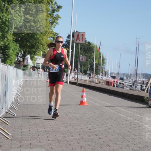 17.08.2025 - KN Förde Triathlon 2025 KatJ http://msf.ph/oto/8587533 17.08.2025 10:37:32 Laufen 237 meine-sportfotos.de