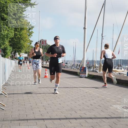 17.08.2025 - KN Förde Triathlon 2025 KatJ http://msf.ph/oto/8587553 17.08.2025 10:13:04 Laufen 107, 141, 168 meine-sportfotos.de