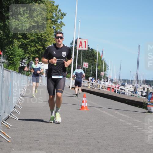17.08.2025 - KN Förde Triathlon 2025 KatJ http://msf.ph/oto/8587560 17.08.2025 13:30:49 Laufen 434, 450 meine-sportfotos.de