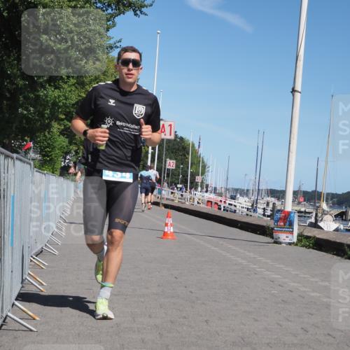 17.08.2025 - KN Förde Triathlon 2025 KatJ http://msf.ph/oto/8587603 17.08.2025 13:30:50 Laufen 434, 450 meine-sportfotos.de