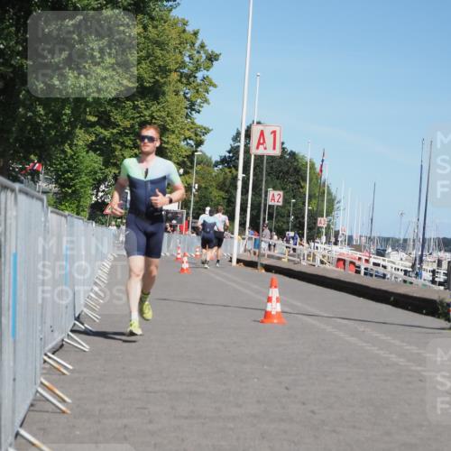 17.08.2025 - KN Förde Triathlon 2025 KatJ http://msf.ph/oto/8587637 17.08.2025 13:30:53 Laufen 434, 450 meine-sportfotos.de