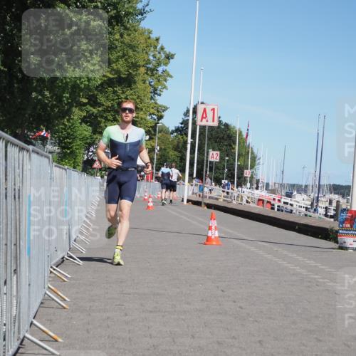 17.08.2025 - KN Förde Triathlon 2025 KatJ http://msf.ph/oto/8587652 17.08.2025 13:30:54 Laufen 434, 450 meine-sportfotos.de
