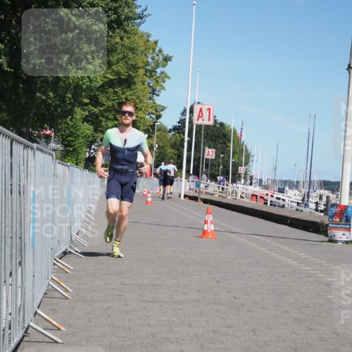 17.08.2025 - KN Förde Triathlon 2025 KatJ http://msf.ph/oto/8587658 17.08.2025 13:30:54 Laufen 434, 450 meine-sportfotos.de