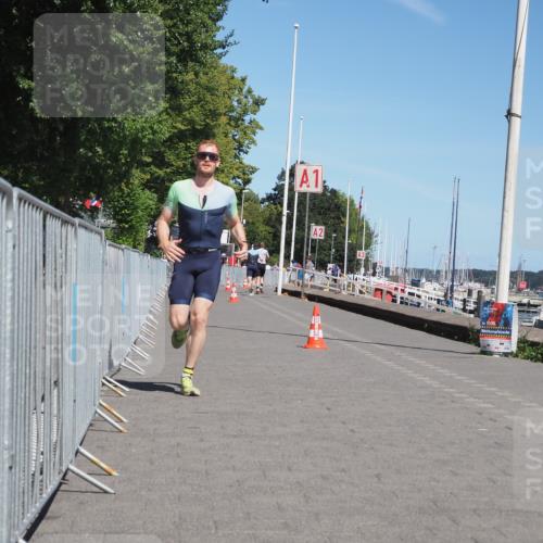 17.08.2025 - KN Förde Triathlon 2025 KatJ http://msf.ph/oto/8587685 17.08.2025 13:30:54 Laufen 434, 450 meine-sportfotos.de