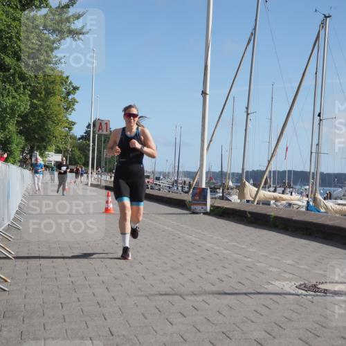 17.08.2025 - KN Förde Triathlon 2025 KatJ http://msf.ph/oto/8587706 17.08.2025 10:38:00 Laufen 174 meine-sportfotos.de