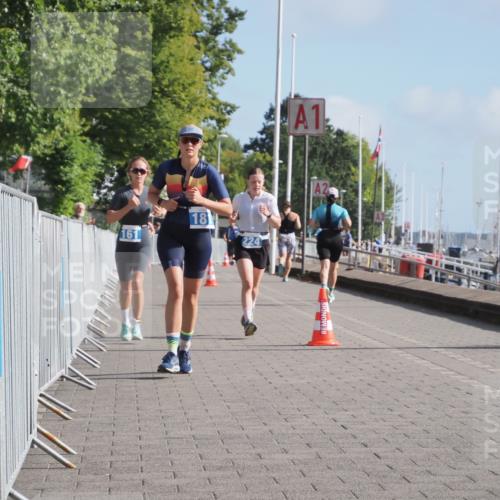 17.08.2025 - KN Förde Triathlon 2025 KatJ http://msf.ph/oto/8587756 17.08.2025 10:13:26 Laufen 161, 181, 224 meine-sportfotos.de