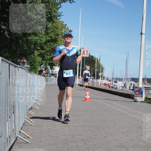 17.08.2025 - KN Förde Triathlon 2025 KatJ http://msf.ph/oto/8587776 17.08.2025 13:31:11 Laufen 473 meine-sportfotos.de