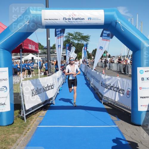 17.08.2025 - KN Förde Triathlon 2025 MichiJ http://msf.ph/oto/8587790 17.08.2025 13:42:39 Laufen 415, 419 meine-sportfotos.de