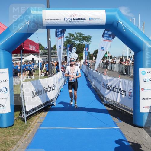 17.08.2025 - KN Förde Triathlon 2025 MichiJ http://msf.ph/oto/8587795 17.08.2025 13:42:39 Laufen 415, 419 meine-sportfotos.de