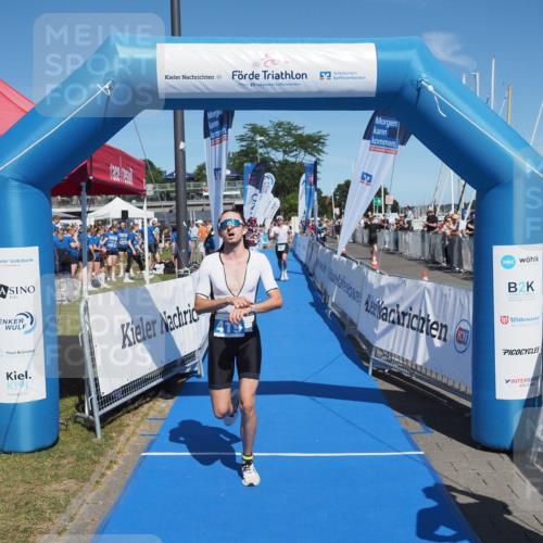17.08.2025 - KN Förde Triathlon 2025 MichiJ http://msf.ph/oto/8587822 17.08.2025 13:42:40 Laufen 415, 419 meine-sportfotos.de