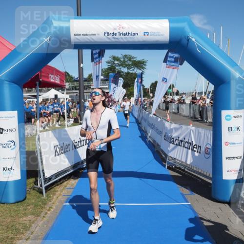 17.08.2025 - KN Förde Triathlon 2025 MichiJ http://msf.ph/oto/8587825 17.08.2025 13:42:40 Laufen 415, 419 meine-sportfotos.de