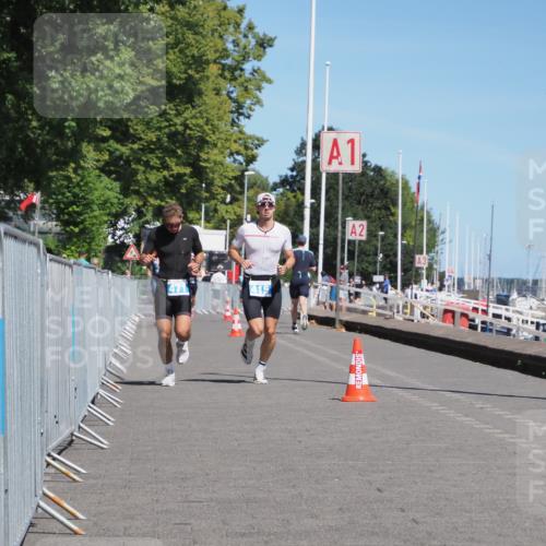 17.08.2025 - KN Förde Triathlon 2025 KatJ http://msf.ph/oto/8587829 17.08.2025 13:31:27 Laufen 415, 471 meine-sportfotos.de