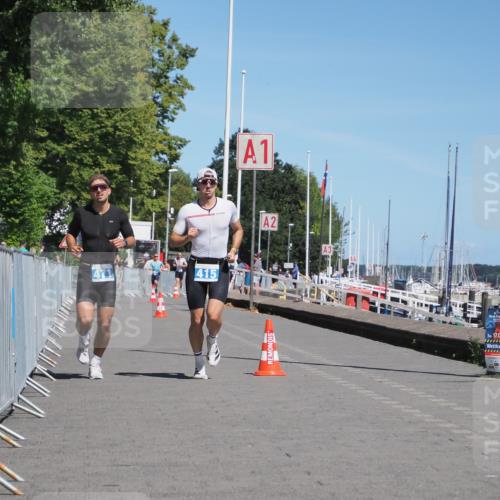 17.08.2025 - KN Förde Triathlon 2025 KatJ http://msf.ph/oto/8587848 17.08.2025 13:31:28 Laufen 415, 471 meine-sportfotos.de