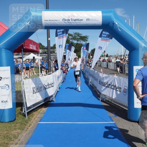 17.08.2025 - KN Förde Triathlon 2025 MichiJ http://msf.ph/oto/8587899 17.08.2025 13:42:42 Laufen 415, 419 meine-sportfotos.de