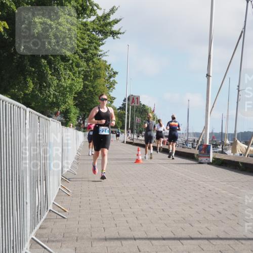 17.08.2025 - KN Förde Triathlon 2025 KatJ http://msf.ph/oto/8587928 17.08.2025 10:13:42 Laufen 137, 221 meine-sportfotos.de