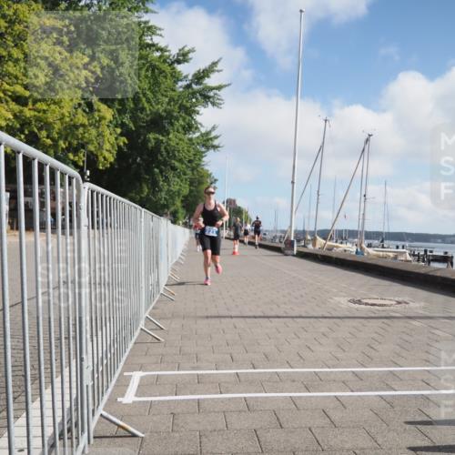 17.08.2025 - KN Förde Triathlon 2025 KatJ http://msf.ph/oto/8587955 17.08.2025 10:13:43 Laufen 137, 221 meine-sportfotos.de