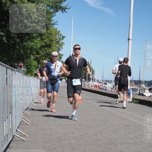 17.08.2025 - KN Förde Triathlon 2025 KatJ http://msf.ph/oto/8588004 17.08.2025 13:31:39 Laufen 417, 437, 446 meine-sportfotos.de