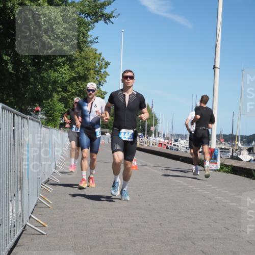17.08.2025 - KN Förde Triathlon 2025 KatJ http://msf.ph/oto/8588010 17.08.2025 13:31:39 Laufen 417, 437, 446 meine-sportfotos.de