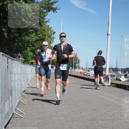 17.08.2025 - KN Förde Triathlon 2025 KatJ http://msf.ph/oto/8588015 17.08.2025 13:31:39 Laufen 417, 437, 446 meine-sportfotos.de