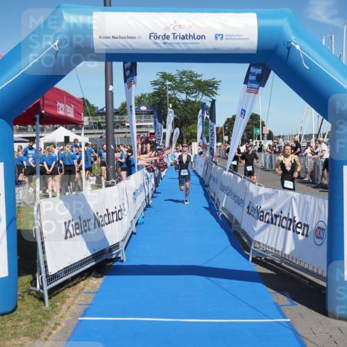 17.08.2025 - KN Förde Triathlon 2025 MichiJ http://msf.ph/oto/8588055 17.08.2025 13:44:19 Laufen 413 meine-sportfotos.de