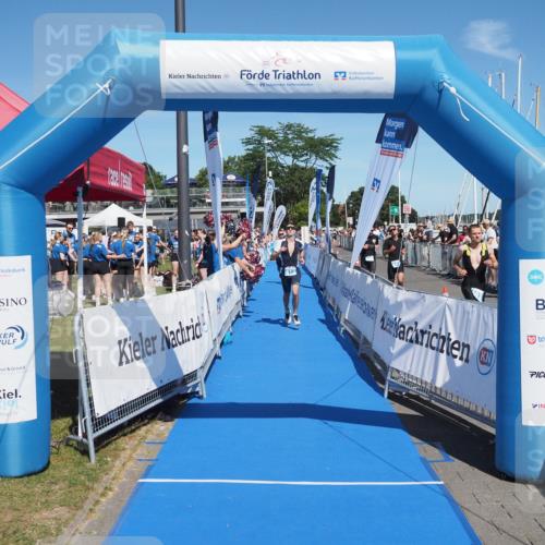 17.08.2025 - KN Förde Triathlon 2025 MichiJ http://msf.ph/oto/8588076 17.08.2025 13:44:20 Laufen 413, 422 meine-sportfotos.de