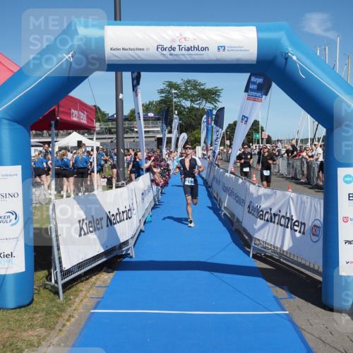 17.08.2025 - KN Förde Triathlon 2025 MichiJ http://msf.ph/oto/8588099 17.08.2025 13:44:20 Laufen 413, 422 meine-sportfotos.de