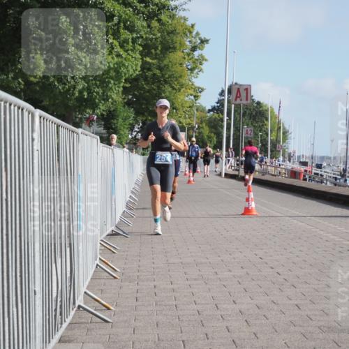 17.08.2025 - KN Förde Triathlon 2025 KatJ http://msf.ph/oto/8588100 17.08.2025 10:14:06 Laufen 145, 254 meine-sportfotos.de