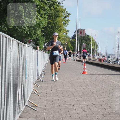 17.08.2025 - KN Förde Triathlon 2025 KatJ http://msf.ph/oto/8588105 17.08.2025 10:14:06 Laufen 145, 254 meine-sportfotos.de