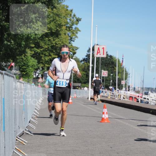17.08.2025 - KN Förde Triathlon 2025 KatJ http://msf.ph/oto/8588117 17.08.2025 13:31:47 Laufen 419, 422 meine-sportfotos.de