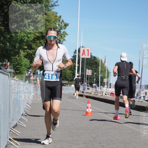 17.08.2025 - KN Förde Triathlon 2025 KatJ http://msf.ph/oto/8588146 17.08.2025 13:31:48 Laufen 419, 422 meine-sportfotos.de