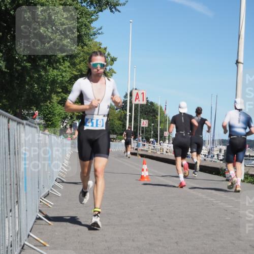 17.08.2025 - KN Förde Triathlon 2025 KatJ http://msf.ph/oto/8588151 17.08.2025 13:31:48 Laufen 419, 422 meine-sportfotos.de