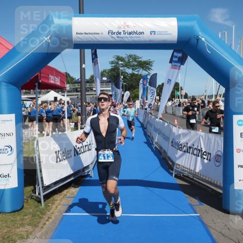 17.08.2025 - KN Förde Triathlon 2025 MichiJ http://msf.ph/oto/8588163 17.08.2025 13:44:22 Laufen 413, 422 meine-sportfotos.de