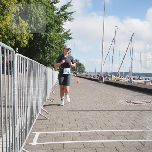17.08.2025 - KN Förde Triathlon 2025 KatJ http://msf.ph/oto/8588166 17.08.2025 10:14:09 Laufen 145, 254 meine-sportfotos.de