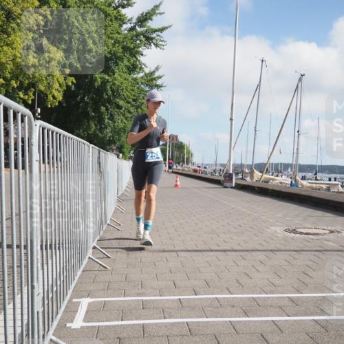 17.08.2025 - KN Förde Triathlon 2025 KatJ http://msf.ph/oto/8588171 17.08.2025 10:14:09 Laufen 145, 254 meine-sportfotos.de