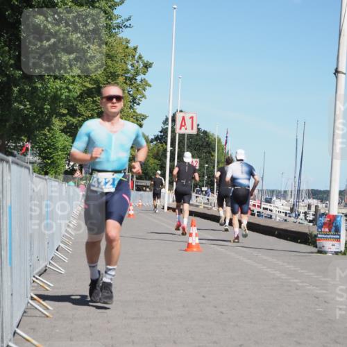 17.08.2025 - KN Förde Triathlon 2025 KatJ http://msf.ph/oto/8588195 17.08.2025 13:31:50 Laufen 419, 422 meine-sportfotos.de